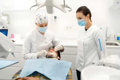 Modern Cosmetic Dentistry: Advanced Smile Makeovers